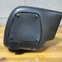 Tasca portaoggetti e paragambe per Harley Touring