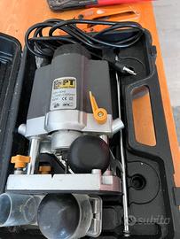 Fresatrice verticale per legno, come nuova