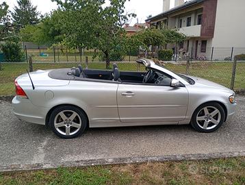 Volvo C70 coupé cabriolet