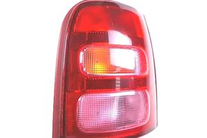FANALE POSTERIORE SINISTRO PER NISSAN MICRA K11 00