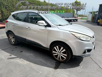 RICAMBI USATI HYUNDAI IX35 2012 2.0 TDI COD. D4HA