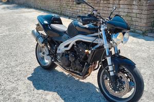 Triumph Speed triple 955 del 2004