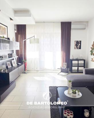 Ampio appartamento rifinito in via Plinio