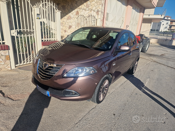 Lancia Ypsilon Limited edition ELLE