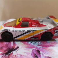 Matchbox Specials 1/40 Porsche Kremer macchinina 