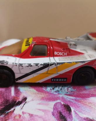 Matchbox Specials 1/40 Porsche Kremer macchinina 