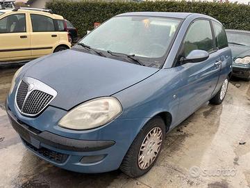 Ricambi usati per Lancia Ypsilon 1.2 benz del 2004