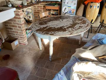 Tavolo legno ovale antico prima metà 800