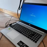 Acer Aspire 5 più accessori