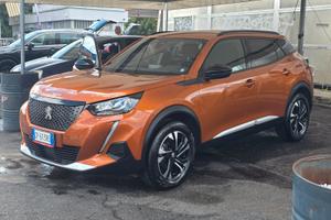 Peugeot 2008 Allure Pack 2023 130CV Benzina