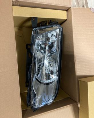 Faro ant. dx BMW serie 3
