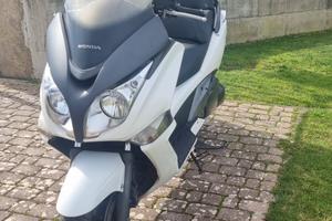 Honda SW-T 400 del 2012