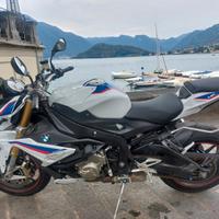 Bmw s 1000 r