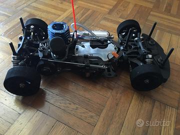 Modello a scoppio R.C. 1:10 TEAM MAGIC G4RS