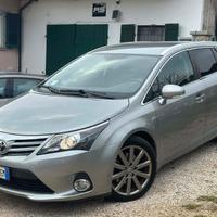 Toyota AVENSIS STYLE UNICOPR KMCERT GARAN