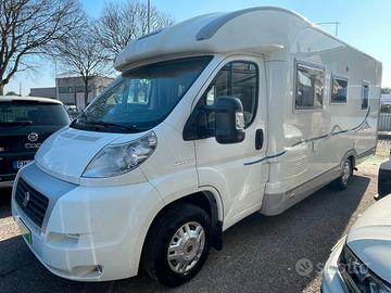 Adria mobil A8CCU3 semi-integrale 7,35 mt 5 posti