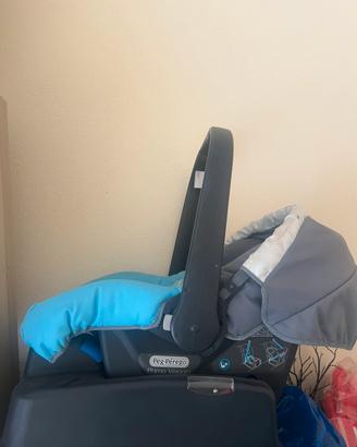Seggiolino auto neonato