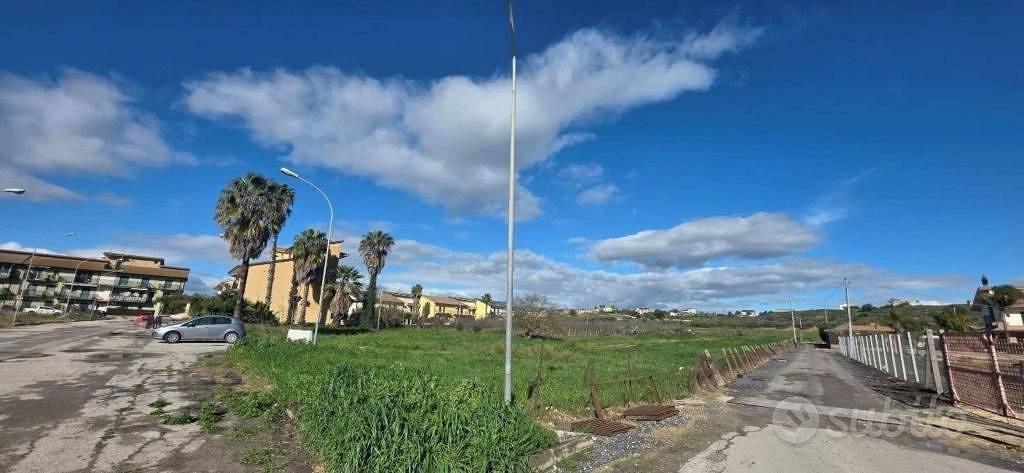 Immobile in asta di 4682 m² a Sommatino - Altro