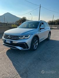 Volkswagen Tiguan r line