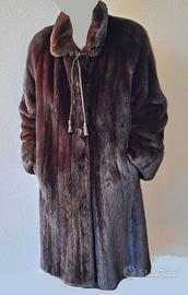 PELLICCIA DI VISONE SCURO