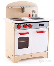 Cucina Giocattolo di Hape Chef Gourmet Bianca