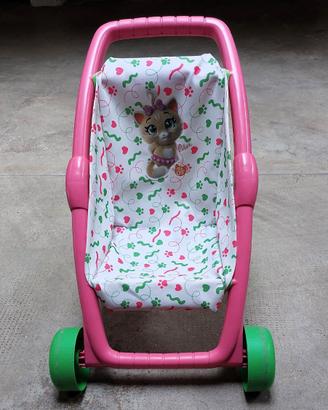 Passeggino giocattolo per bambina