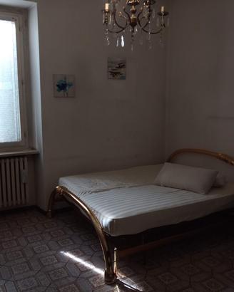Camera in appartamento condiviso