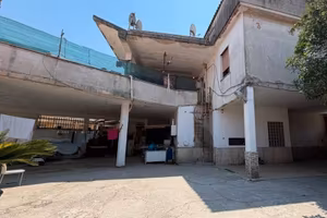 Intera palazzina indipendente da ristrutturare