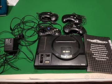 Console Sega mega drive con 4 joystick 