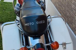 Moto Guzzi V7 850 GT anni 70