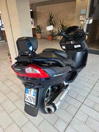 Suzuki Burgman 400