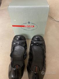 Scarpe ballerine Prada