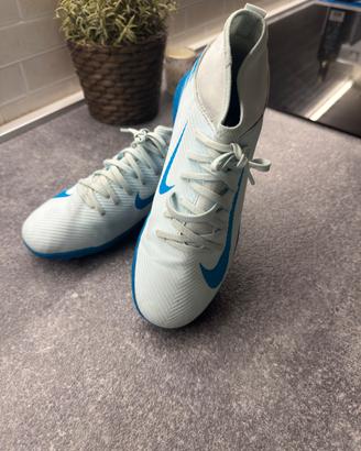 Scarpe nike mercurial calcetto