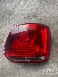 Fanale posteriore polo wolkswagen 6r 2009-2014