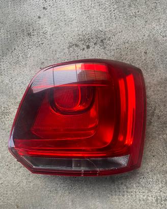 Fanale posteriore polo wolkswagen 6r 2009-2014