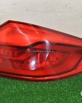 BMW serie 5 G30 F90 M5 Fanale LED destro