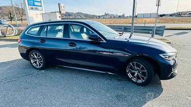 320 touring luxury uni proprietario 