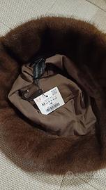 Cappello nuovo marrone