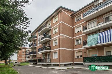 TRE LOCALI CON CUCINA SEPARATA, ANNESSA CANTINA