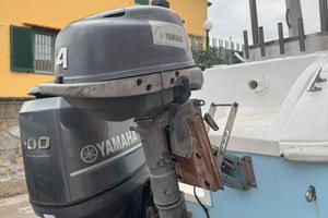 Yamaha 4 cavalli con staffa