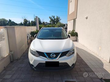 Nissan Qashqai N-connecta 2016 diesel - Euro 6B!!