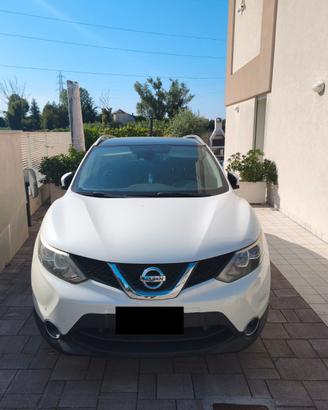 Nissan Qashqai N-connecta 2016 diesel - Euro 6B!!