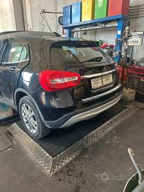 Ricambi Carrozzeria Mercedes GLA 2016