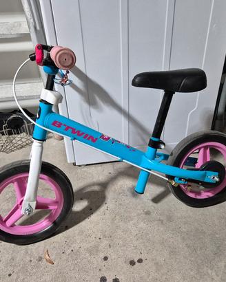 bicicletta bimba senza pedali 