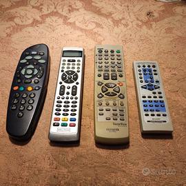 Set quattro telecomandi