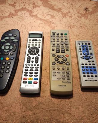 Set quattro telecomandi