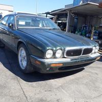 RICAMBI Jaguar XJ Executive V8 - 1999