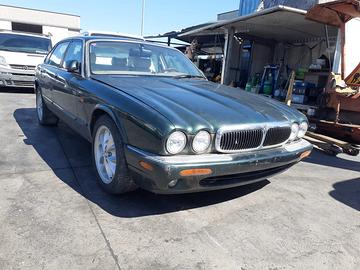 RICAMBI Jaguar XJ Executive V8 - 1999