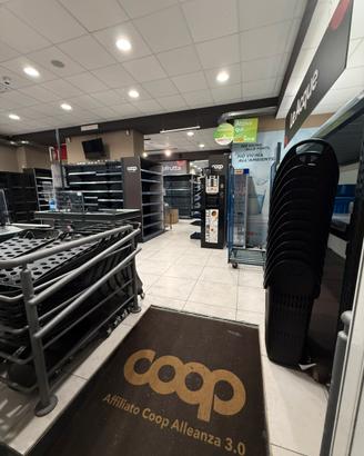 Supermercato chiavi in mano pronto all’apertura