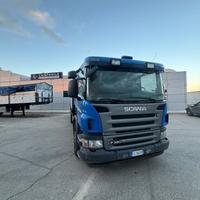 Scania P380 con GRU PM